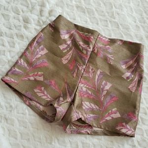 Urban Renewal Brown & Pink Floral Shorts